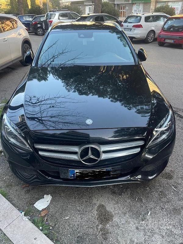 Usata Mercedes C220 170 CV (125 kW) 2015 Nero Station wagon
