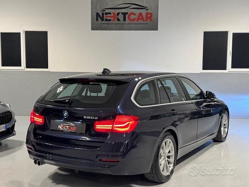 Usata BMW 320 Efficient Dynamics 190 CV (139 kW) 2017 Blu Station wagon