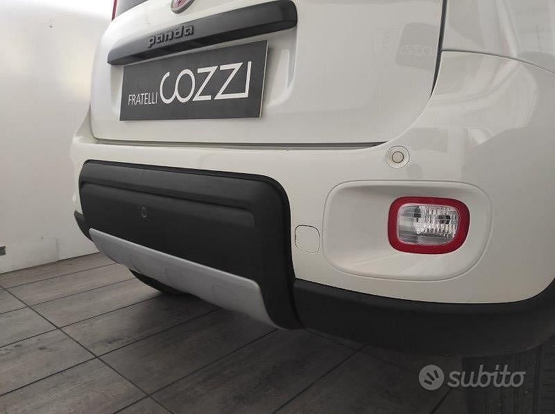 Usata Fiat Panda 85 CV (62 kW) 2022 Bianco SUV