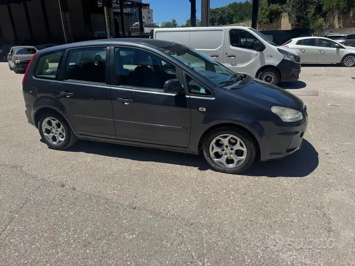 Usata Ford C-MAX Titanium 109 CV (80 kW) 2010 Grigio Monovolume