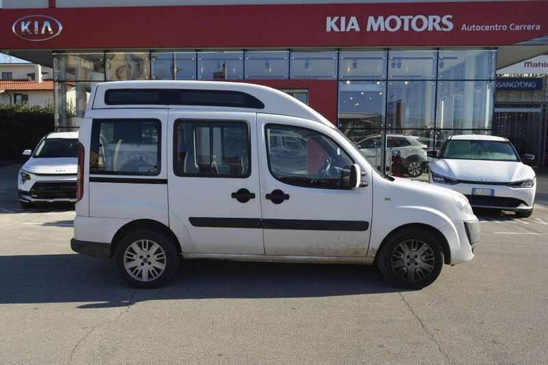 Usata Fiat Doblò Dynamic 120 CV (88 kW) 2007 Bianco Monovolume