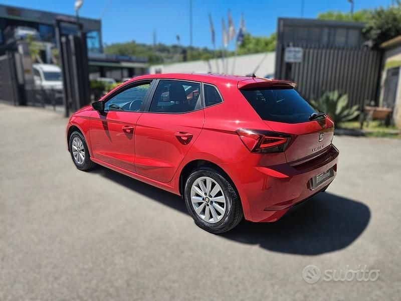 Usata Seat Ibiza Style 89 CV (65 kW) 2020 Rosso Utilitaria