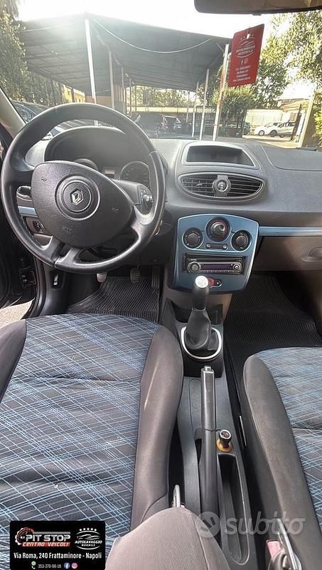 Usata Renault Clio II 105 CV (77 kW) 2007 Utilitaria