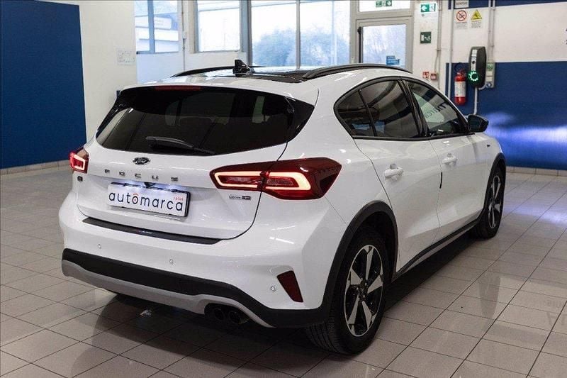 Usata Ford Focus Active 125 CV (91 kW) 2023 Bianco SUV