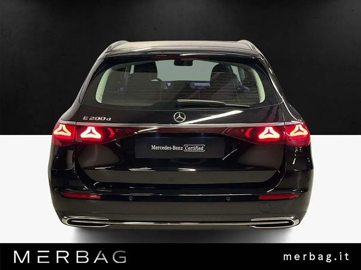 Usata Mercedes 200 Advanced 163 CV (119 kW) 2025 Nero Station wagon
