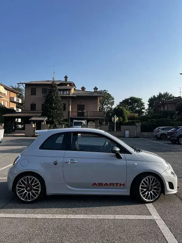 Usata Abarth 500 Custom 135 CV (99 kW) 2015 Utilitaria