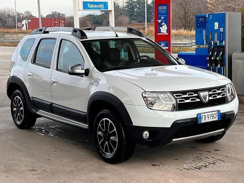 Usata 2015 Dacia Duster SUV | 5350 € (Super prezzo) - Immagine 1/4