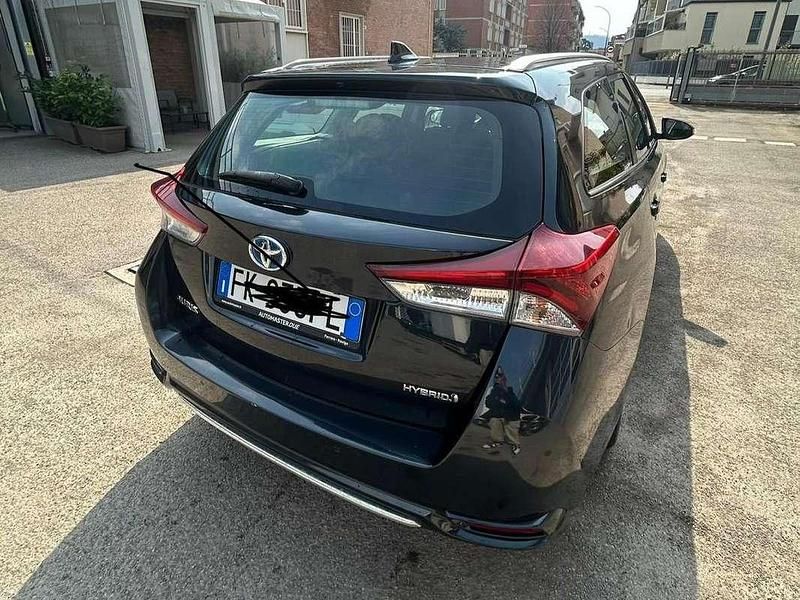 Usata Toyota Auris Touring Sports Cool 99 CV (72 kW) 2017 Station wagon