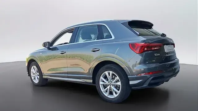 Usata Audi Q3 S-Line 245 CV (180 kW) 2023 Grigio daytona perla SUV