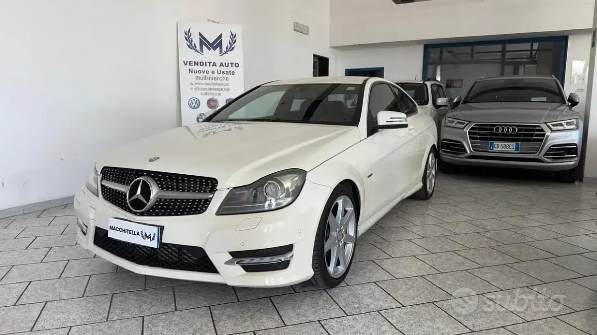 Usata Mercedes C220 170 CV (125 kW) 2012 Bianco Coupé