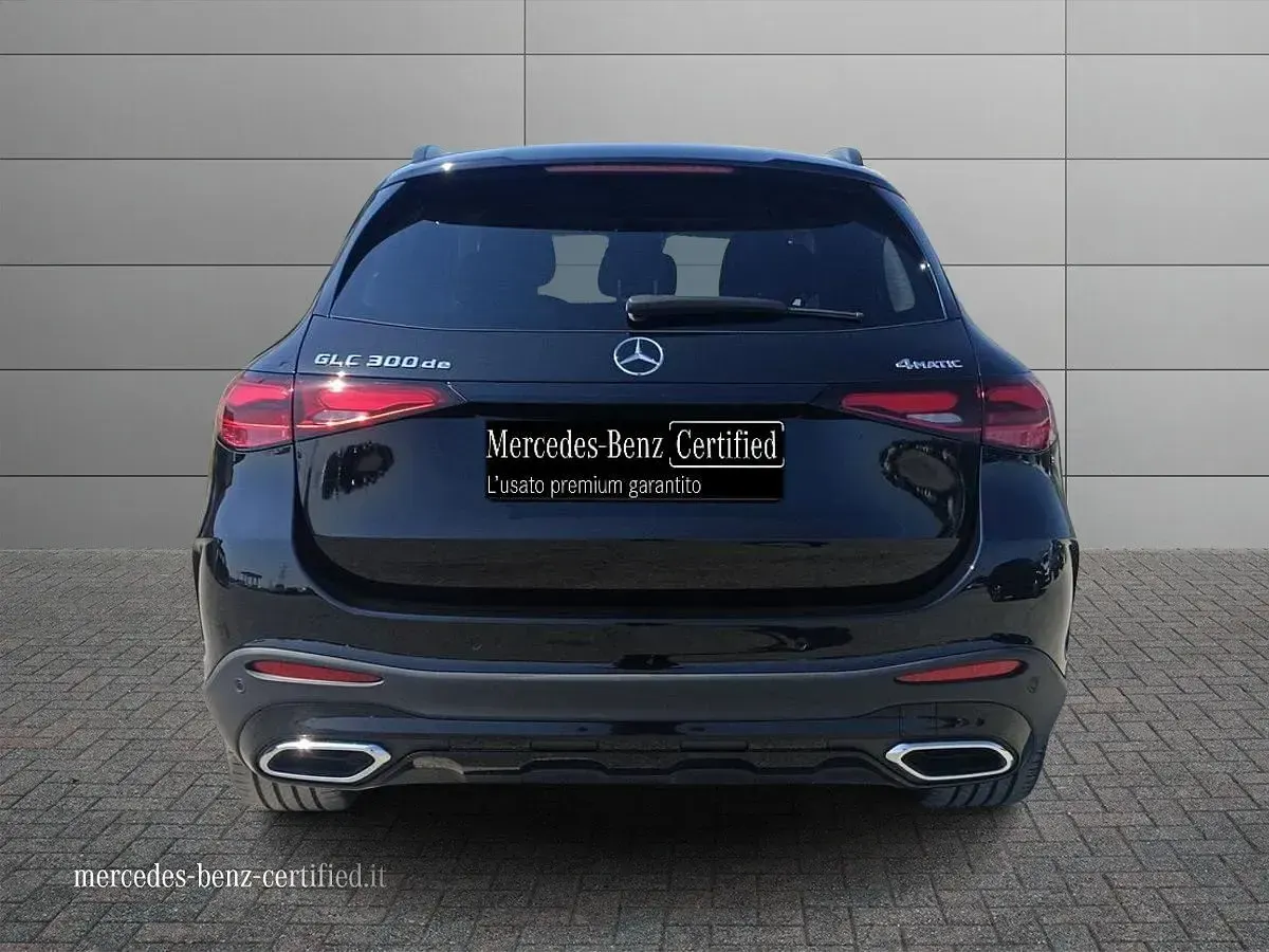 Usata Mercedes GLC300e Advanced 2025 Nero ossidiana SUV