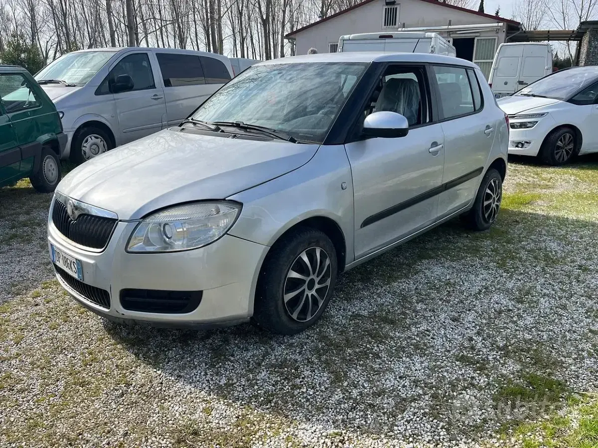 Usata Skoda Fabia Comfort 80 CV (58 kW) 2008 Grigio Berlina