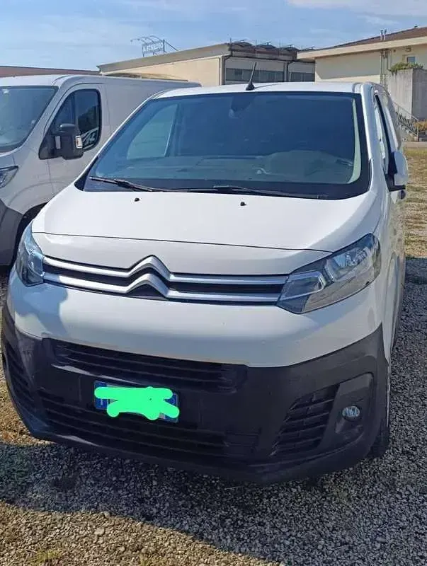 Usata Citroën Jumpy 869 CV (639 kW) 2018 Bianco Monovolume