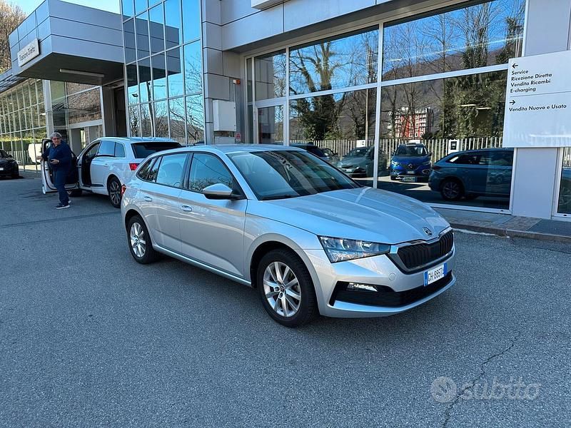 Usata Skoda 110 R Ambition 110 CV (80 kW) 2022 Grigio Berlina