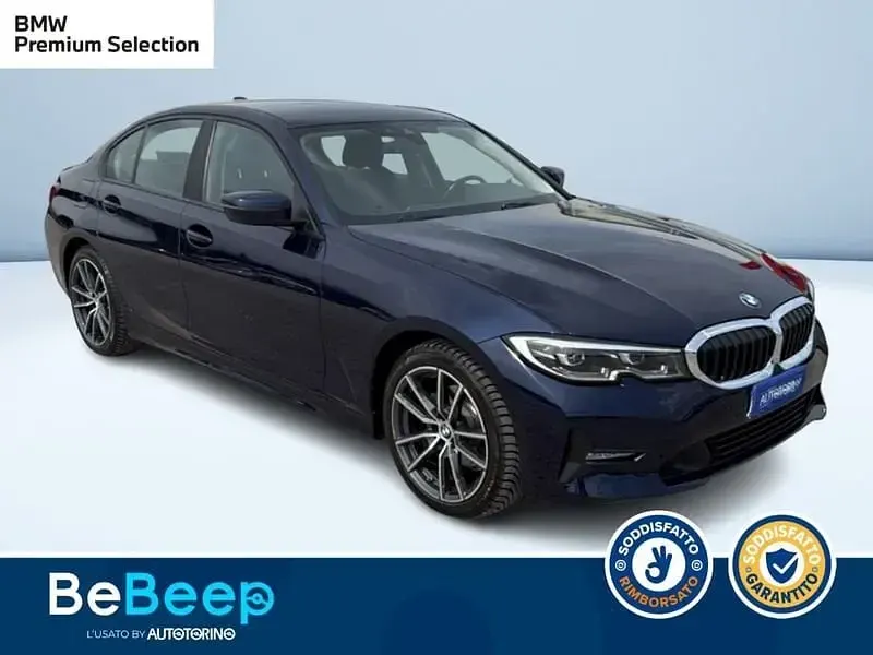 Usata BMW 320e Comfort Edition 190 CV (139 kW) 2022 Blu metallizzato Berlina