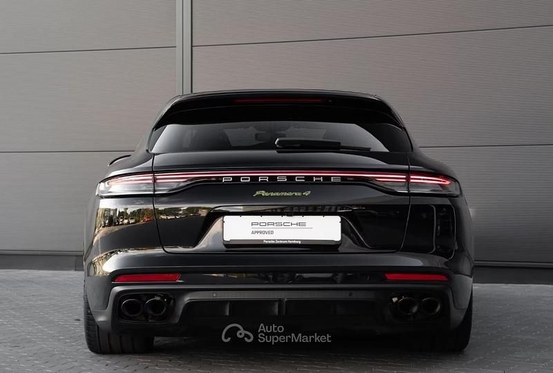 Usata Porsche Panamera 4 E-Hybrid Sport Turismo Platinum Edition 462 CV (339 kW) 2024 Nero Station wagon