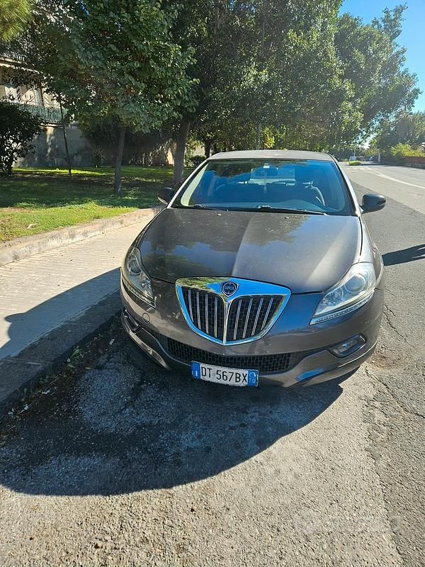Grigio Usata 2008 Lancia Delta Due volumi | 2000 € (Ottimo prezzo) - Immagine 1/4