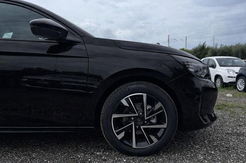 Occasion Opel Corsa S 75 PK (55 kW) 2024 Zwart Hatchback