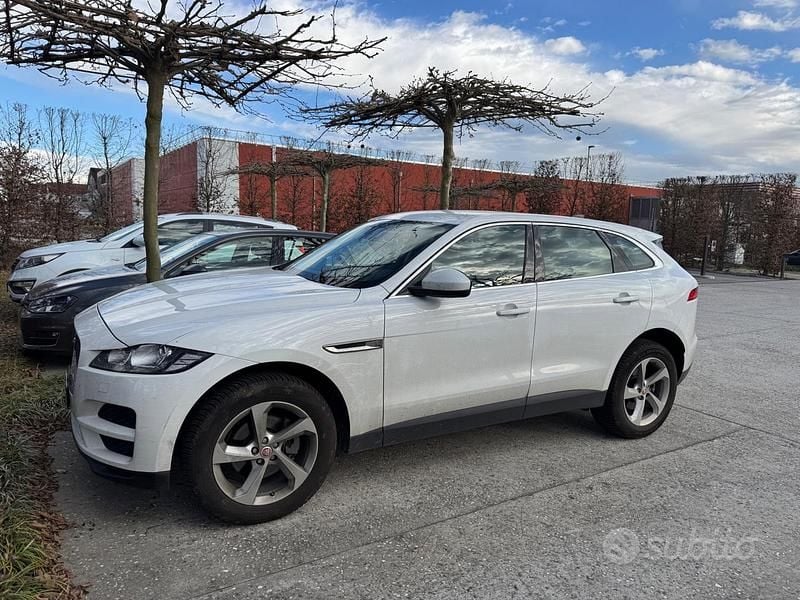 Usata Jaguar F-Pace Prestige 180 CV (132 kW) 2021 Bianco SUV