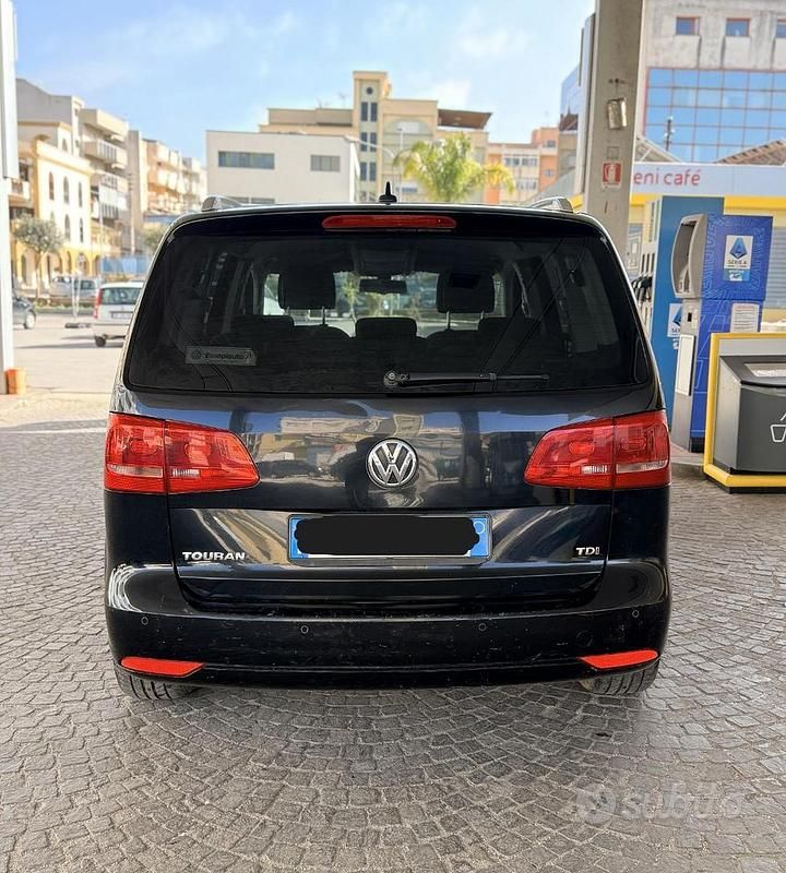 Usata VW Touran 105 CV (77 kW) 2016 Nero Monovolume