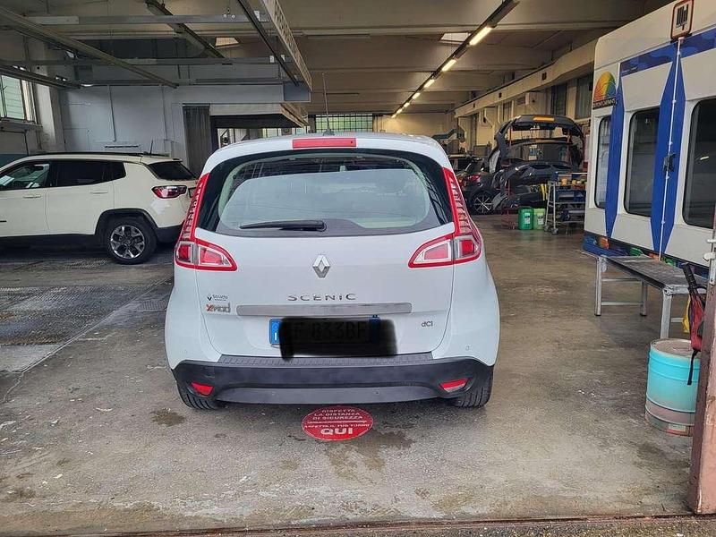 Usata Renault Scénic III Exception 150 CV (110 kW) 2010 Monovolume