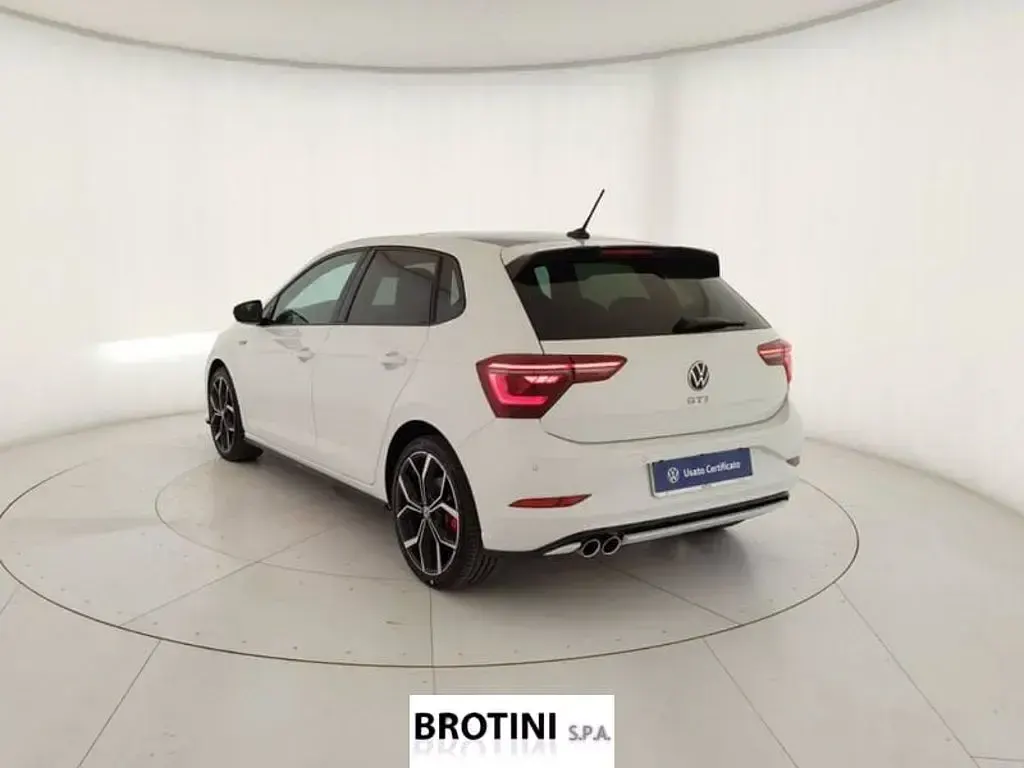 Usata VW Polo GTI 207 CV (152 kW) 2023 Bianco pastello Utilitaria
