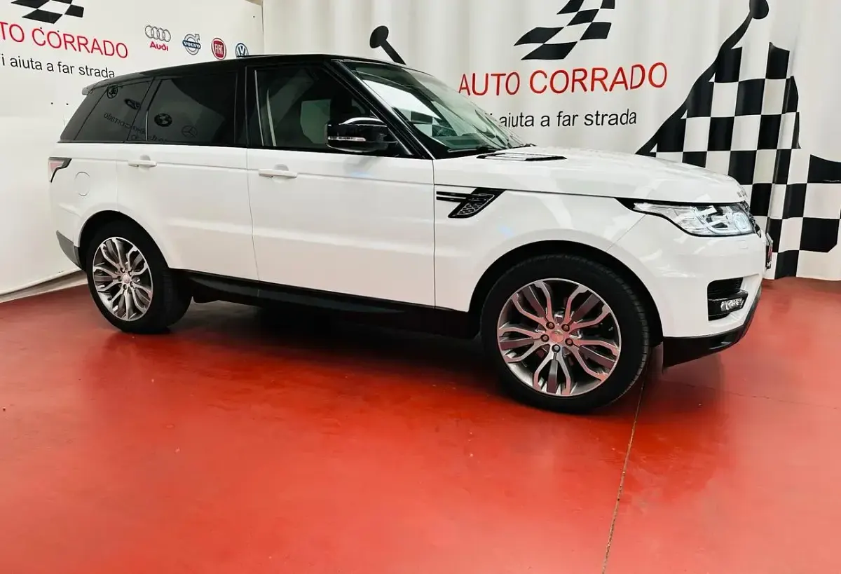 Usata Land Rover Range Rover HSE Dynamic 249 CV (183 kW) 2014 Bianco SUV