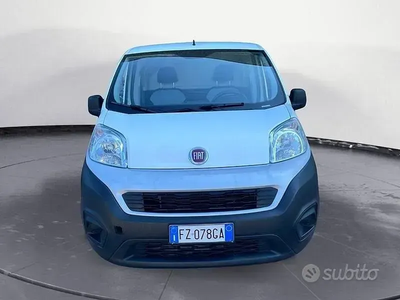 Usata Fiat Fiorino 77 CV (56 kW) 2019 Bianco Monovolume