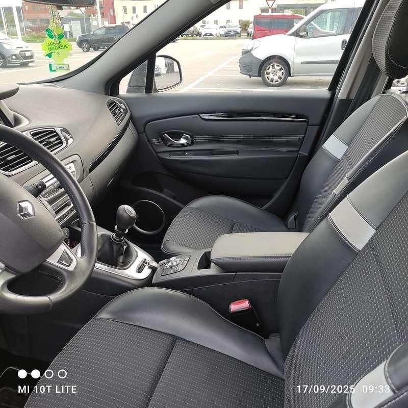 Usata Renault Scénic III Dynamique 131 CV (96 kW) 2012 Nero Monovolume