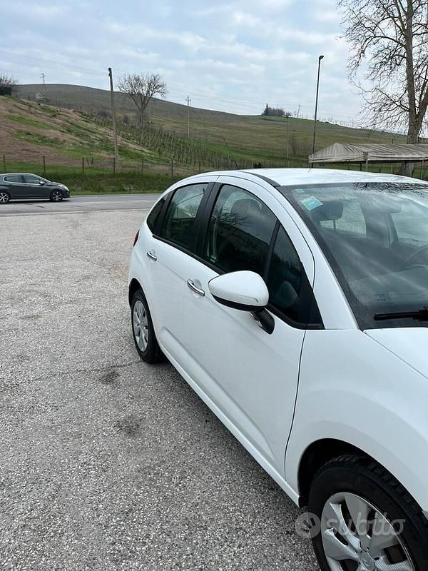 Occasion Citroën C3 75 ch (55 kW) 2012 Blanc Berline