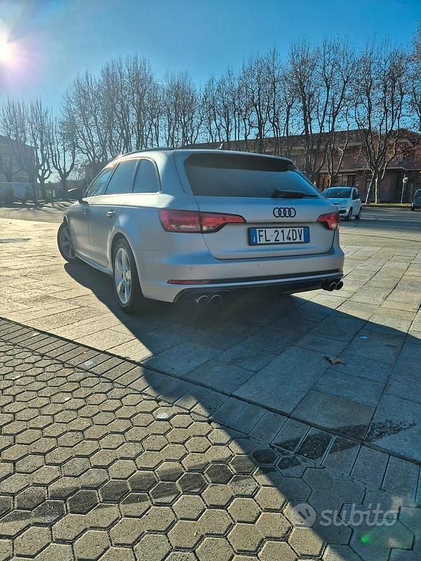Usata Audi A4 150 CV (110 kW) 2017 Berlina