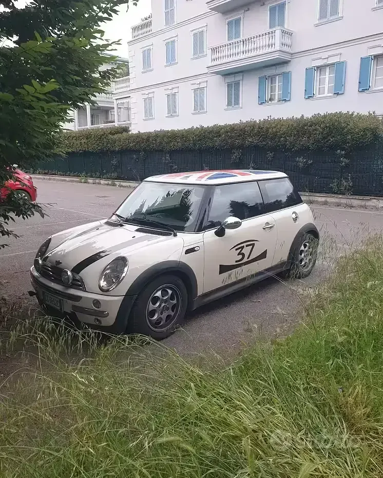 Usata Mini One D 75 CV (55 kW) 2004 Bianco Utilitaria