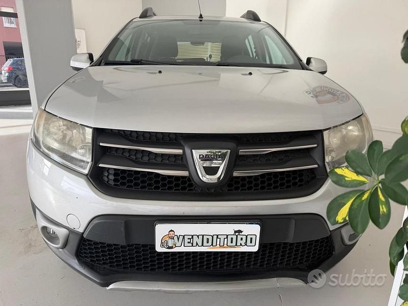 Usata Dacia Sandero Stepway 90 CV (66 kW) 2015 Other Berlina
