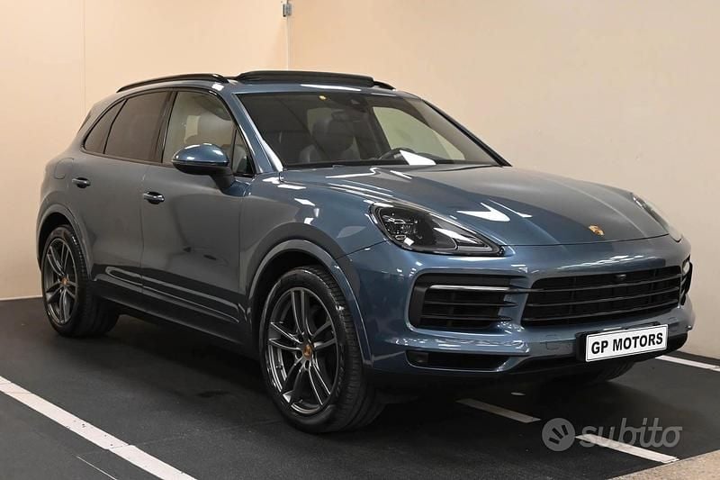 Blu Usata 2019 Porsche Cayenne SUV | 59.900 € (Buon prezzo) - Immagine 1/4