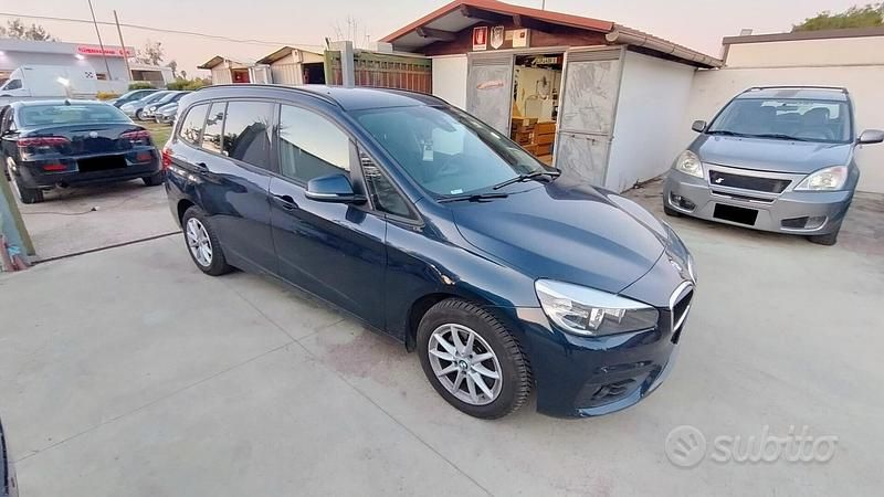 Blu Usata 2017 BMW 218 Gran Tourer Advantage Monovolume | 14.900 € (Buon prezzo) - Immagine 1/4