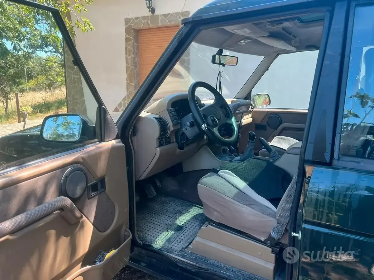 Usata Land Rover Discovery 113 CV (83 kW) 1997 Verde SUV