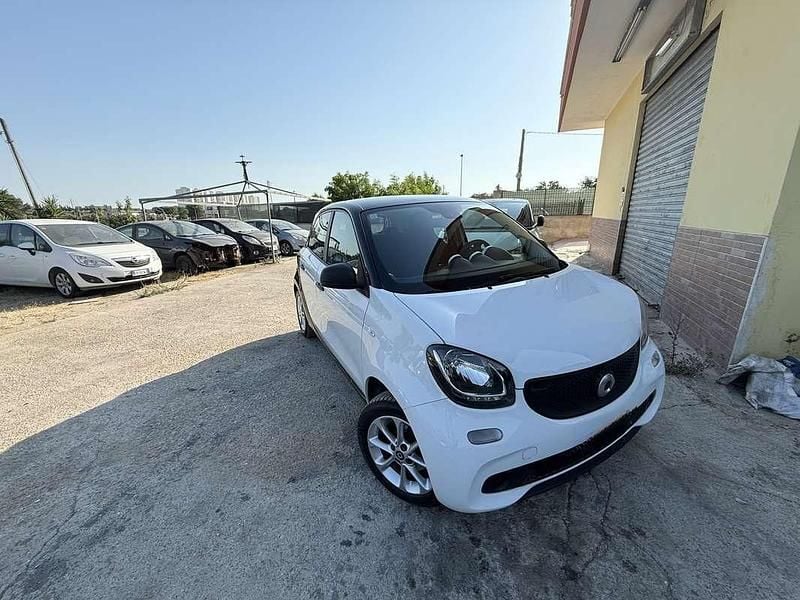 Usata 2015 Smart ForFour Utilitaria | 7500 € (Ottimo prezzo) - Immagine 1/4