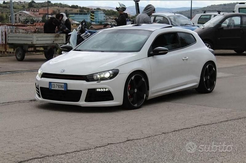 Usata VW Scirocco 210 CV (154 kW) 2010 Bianco Coupé