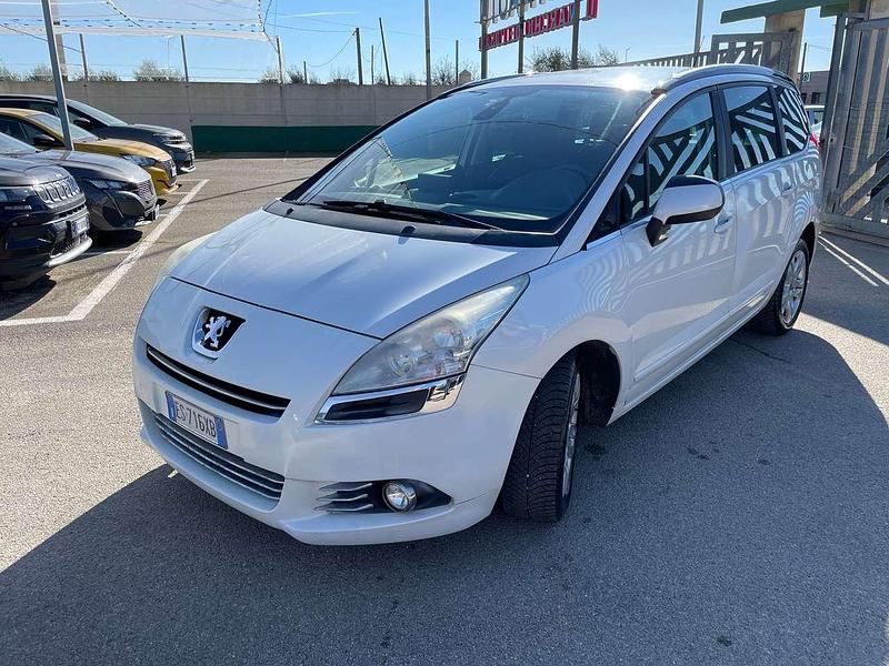 Usata Peugeot 5008 Business-Line 163 CV (119 kW) 2013 Bianco Monovolume