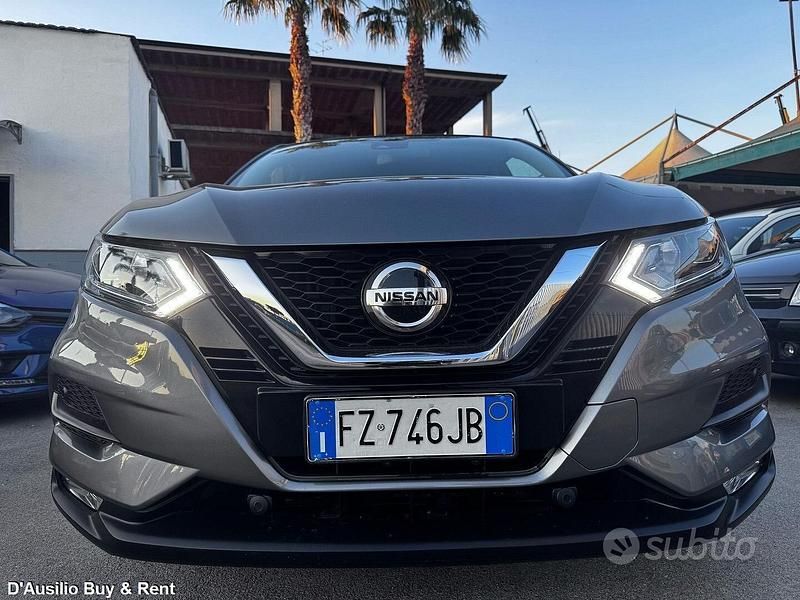 Usata Nissan Qashqai 150 CV (110 kW) 2020 Grigio SUV