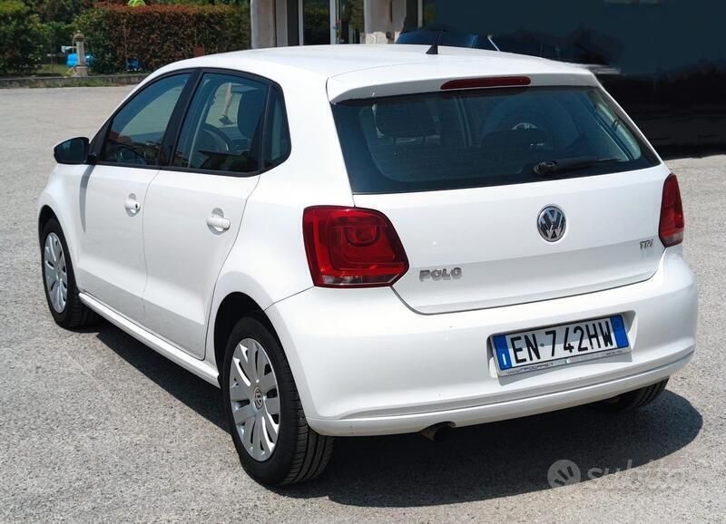 Usata VW Polo R-line 90 CV (66 kW) 2012 Bianco Utilitaria