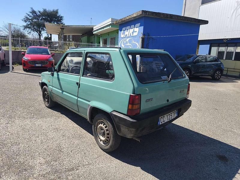Usata Fiat Panda Young 54 CV (39 kW) 2003 Blu/azzurro Utilitaria
