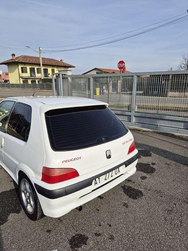 Usata Peugeot 106 118 CV (86 kW) 1998 Bianco Utilitaria