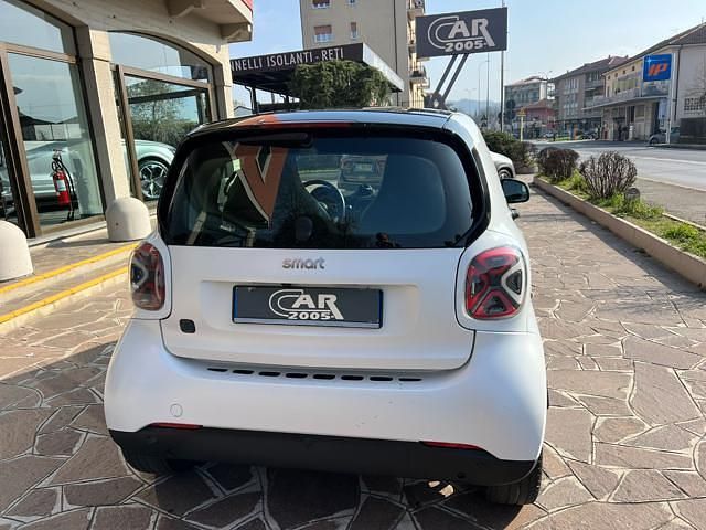 Usata Smart ForTwo Electric Drive Prime 40 kW (55 CV) 2021 Bianco Utilitaria