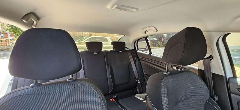 Usata Renault Mégane IV Business 140 CV (102 kW) 2019 Coupé