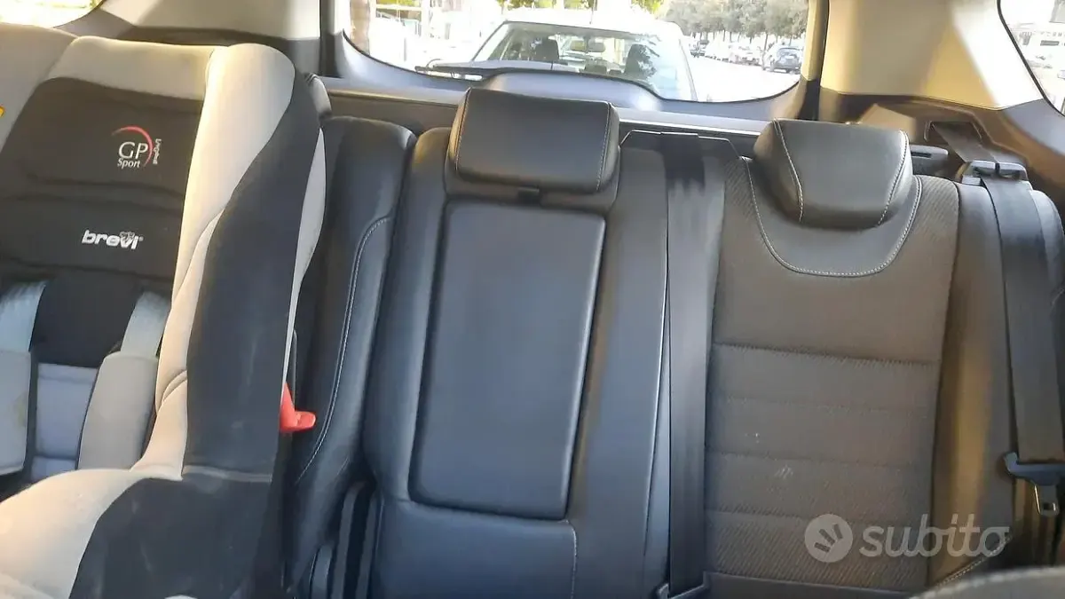 Usata Ford Kuga 120 CV (88 kW) 2016 Bianco SUV