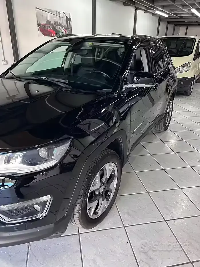 Usata Jeep Compass 140 CV (102 kW) 2019 Nero SUV