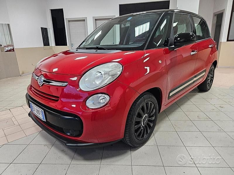 Usata Fiat 500L Lounge 85 CV (62 kW) 2013 Rosso Monovolume