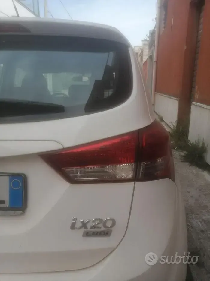 Usata Hyundai ix20 90 CV (66 kW) 2014 Bianco Utilitaria