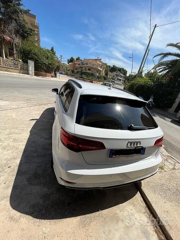 Usata Audi A3 S-Line 150 CV (110 kW) 2017 Bianco Berlina